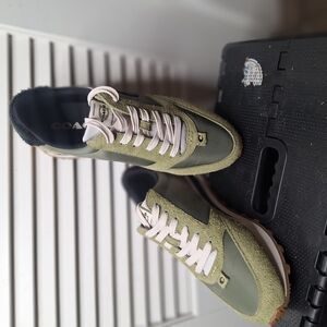 Coach Green Sneakers with Suede Finish and Classic Design